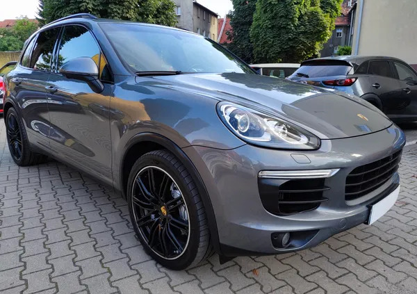 porsche Porsche Cayenne cena 189950 przebieg: 159000, rok produkcji 2015 z Świebodzice